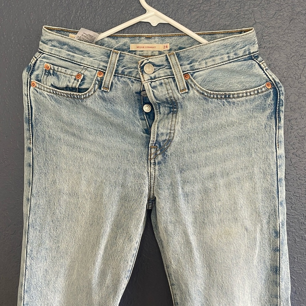 Levi’s wedgie straight jeans